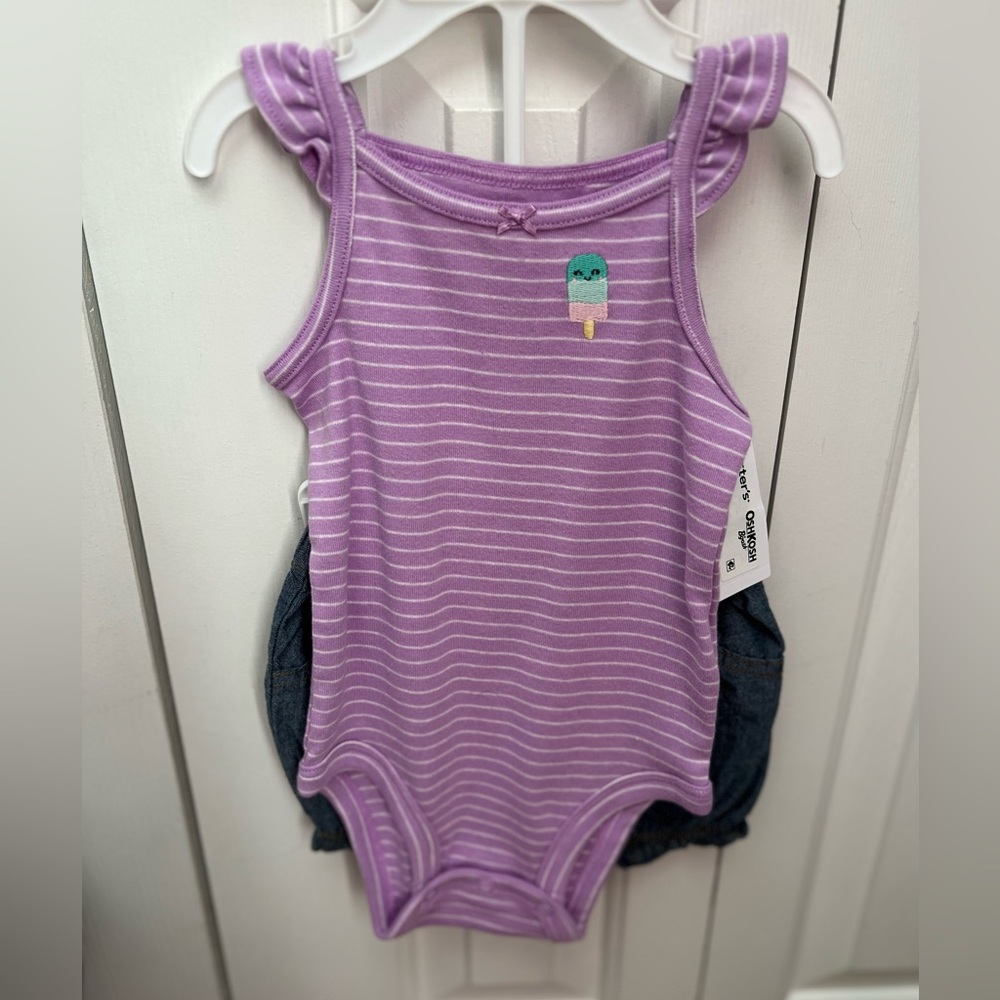 Brand new with tags, 9 month baby girl Carter’s outfit